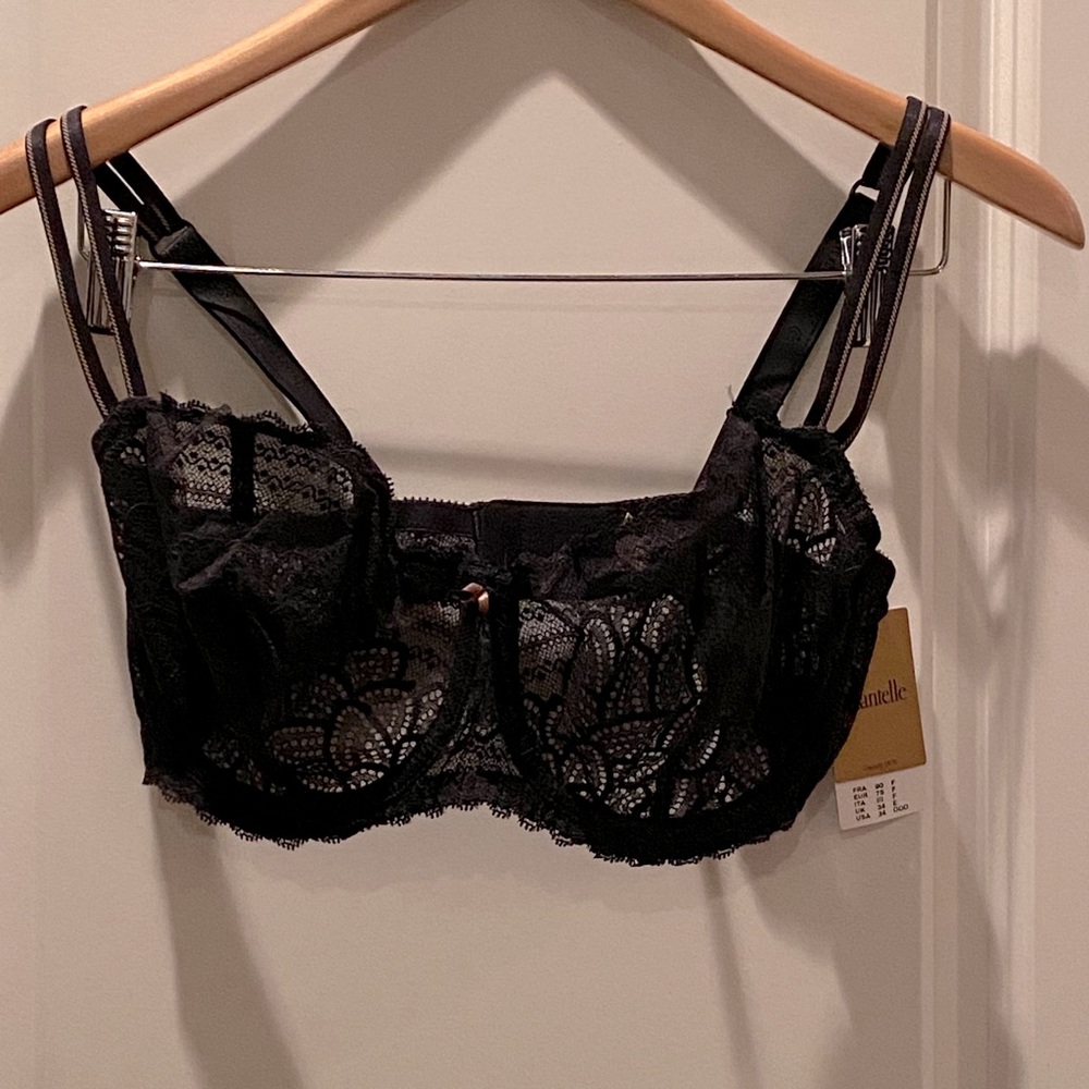 Chantelle lace bra